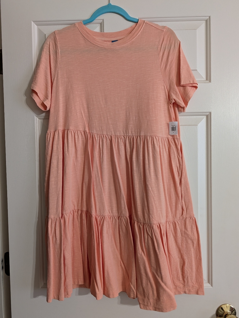 Women's Medium Old Navy Tiered Short-Sleeve Dress